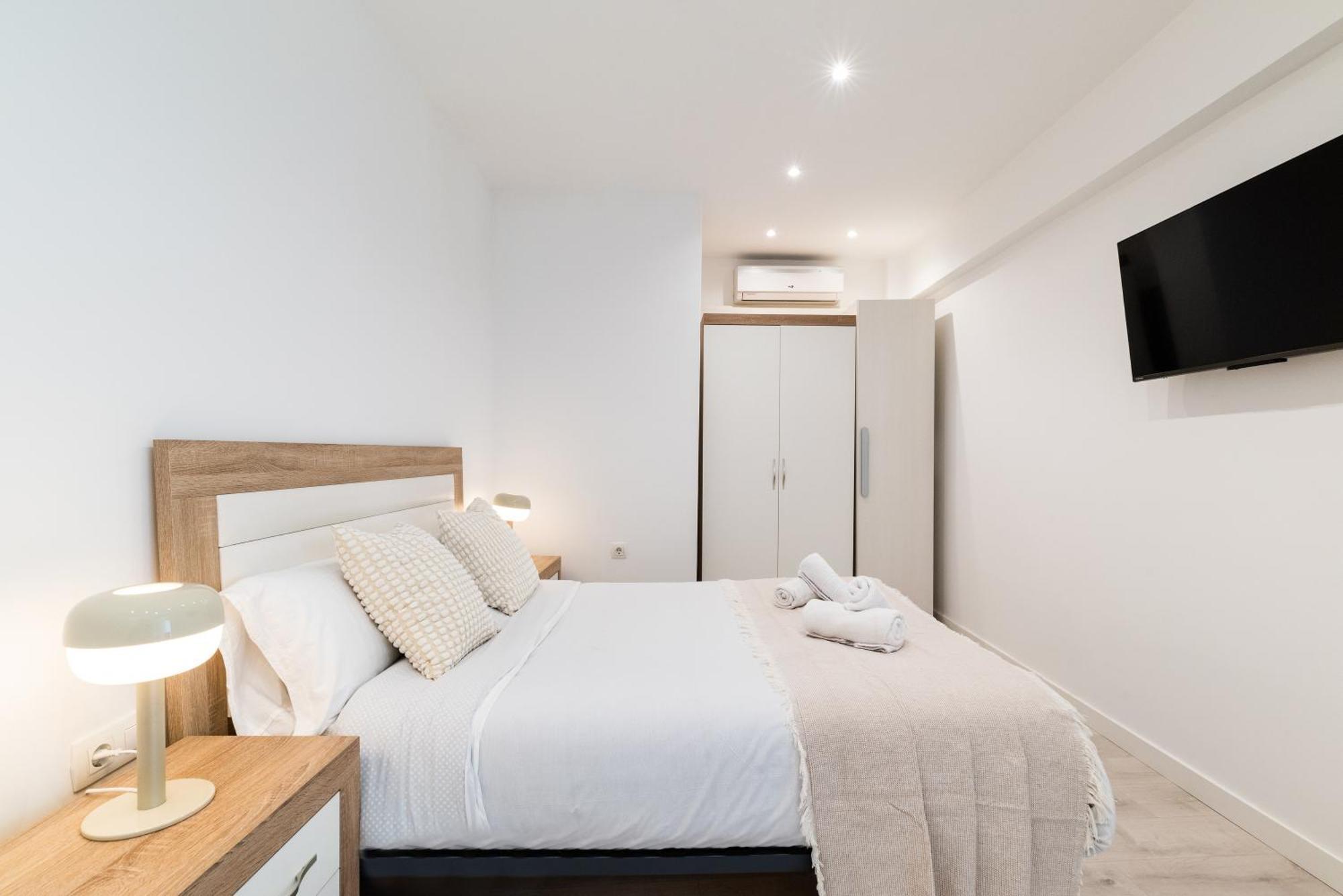 Wekey Homes Granada, Elvira Suites Centro Extérieur photo