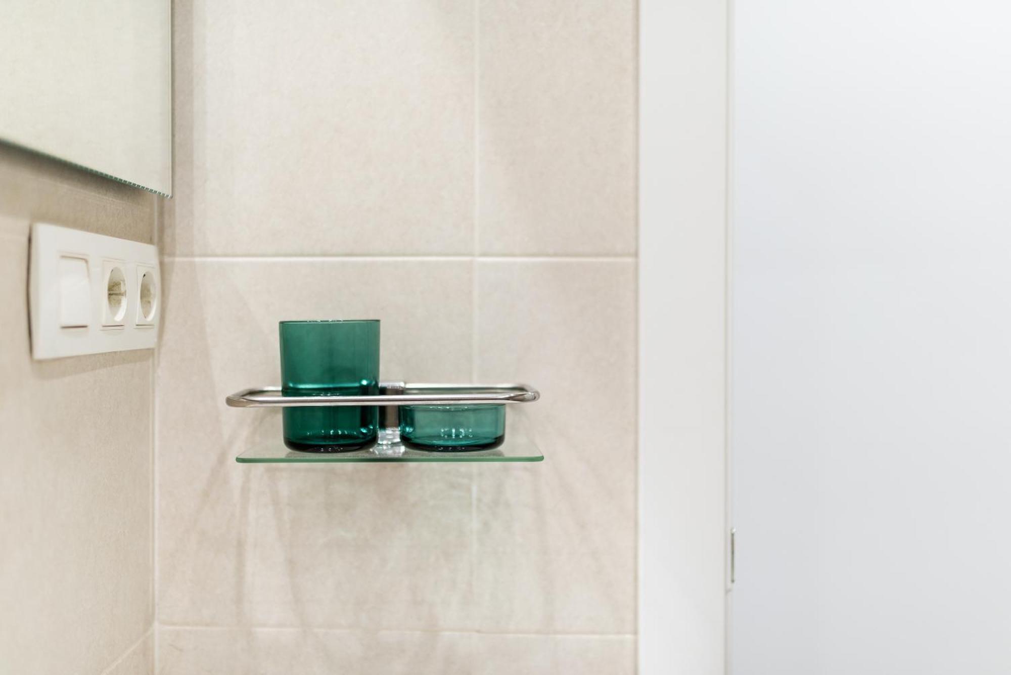 Wekey Homes Granada, Elvira Suites Centro Extérieur photo