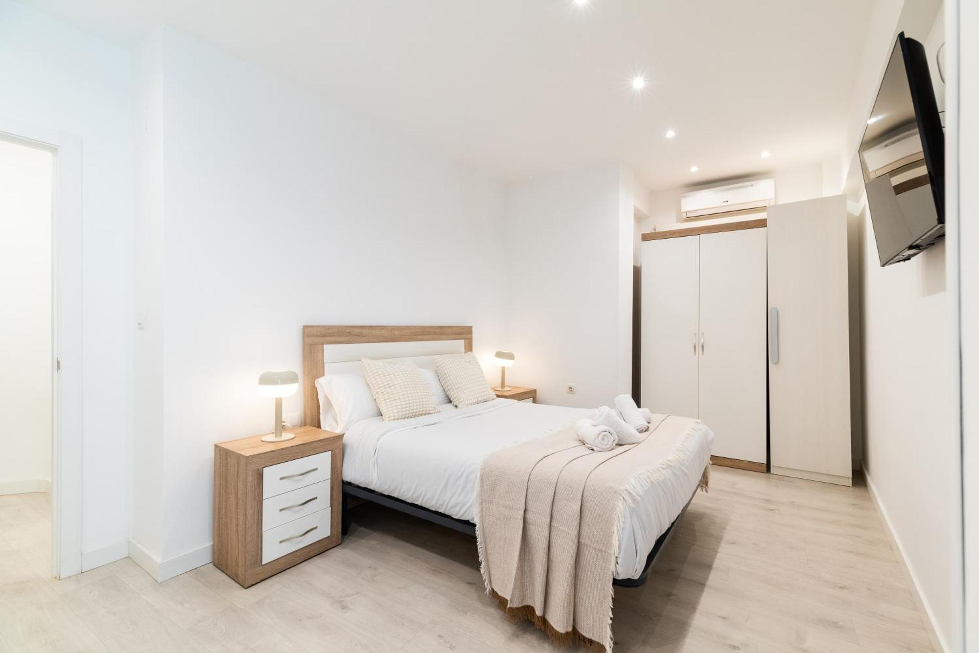 Wekey Homes Granada, Elvira Suites Centro Extérieur photo