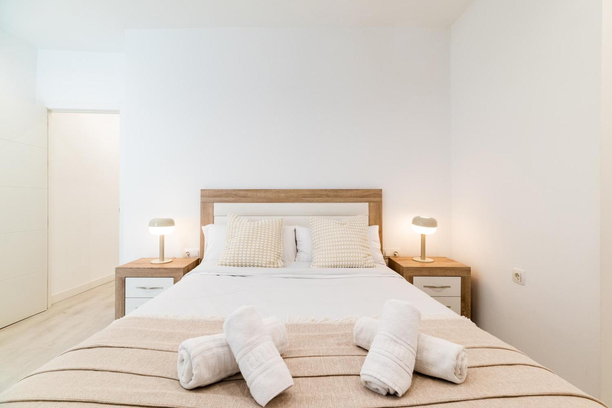 Wekey Homes Granada, Elvira Suites Centro Extérieur photo