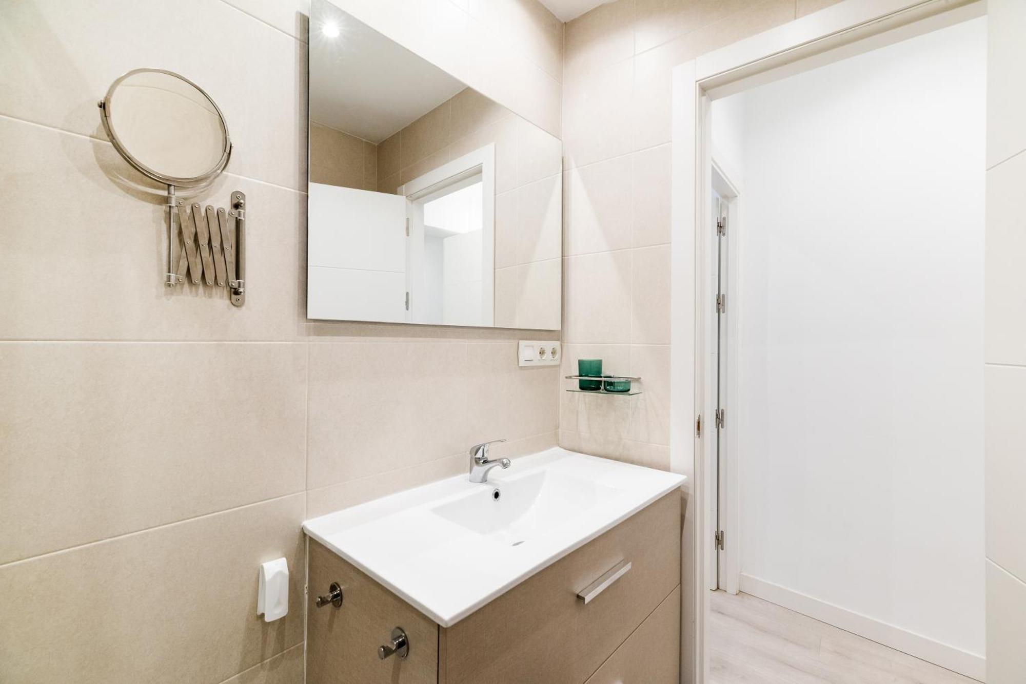 Wekey Homes Granada, Elvira Suites Centro Extérieur photo
