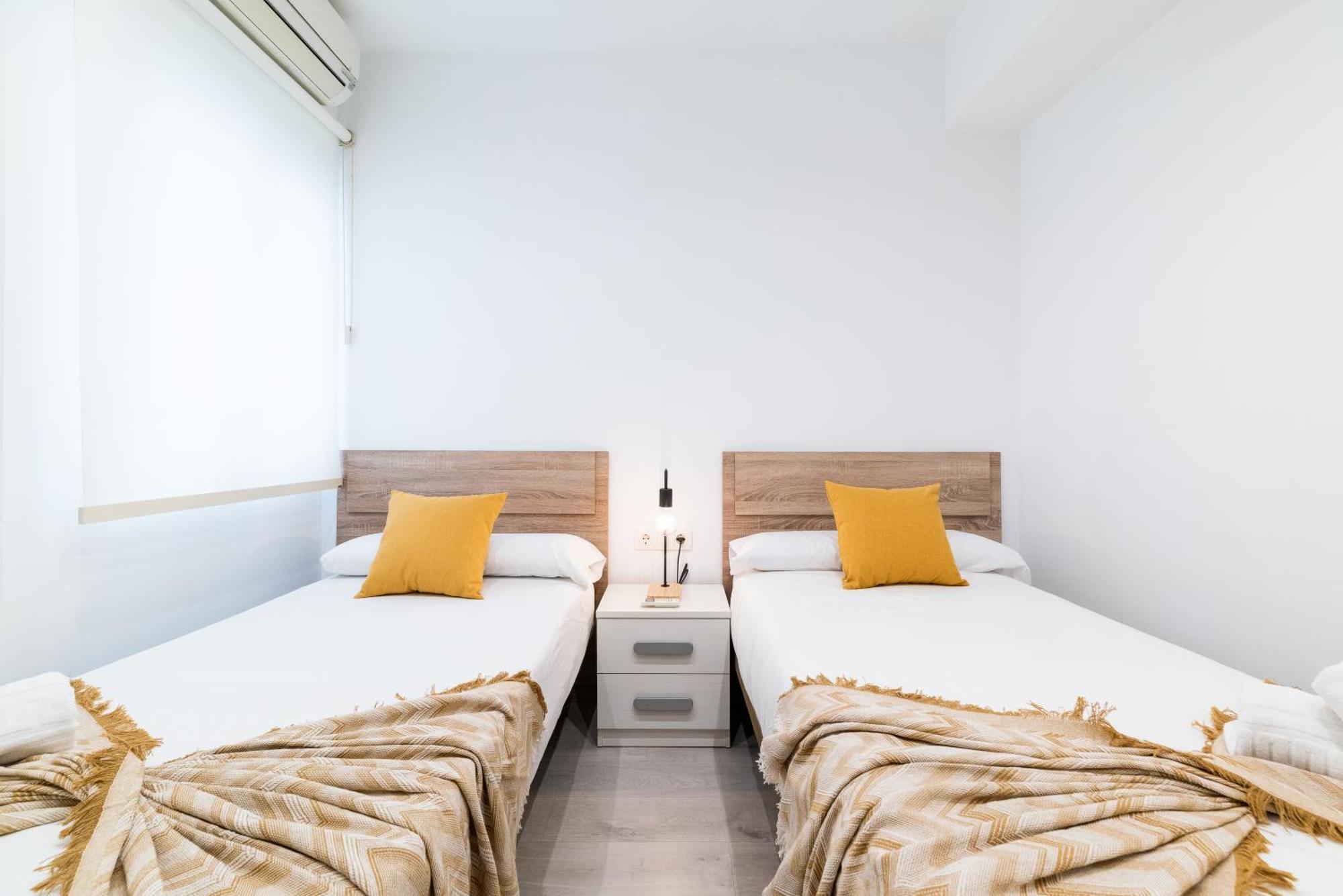 Wekey Homes Granada, Elvira Suites Centro Extérieur photo
